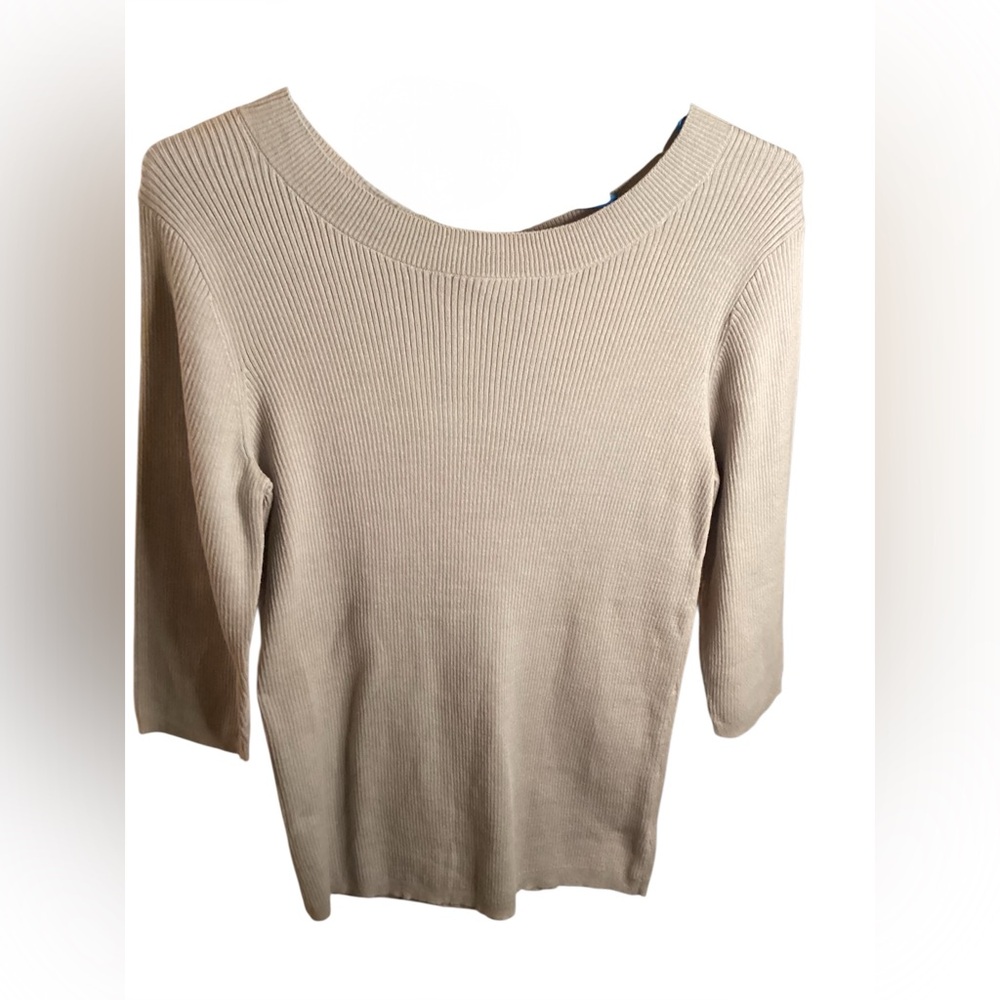 The Limited Women's Cream Crew Neck Sweater
